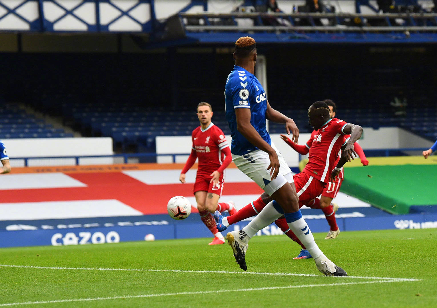 映了席尔瓦 映了席尔瓦