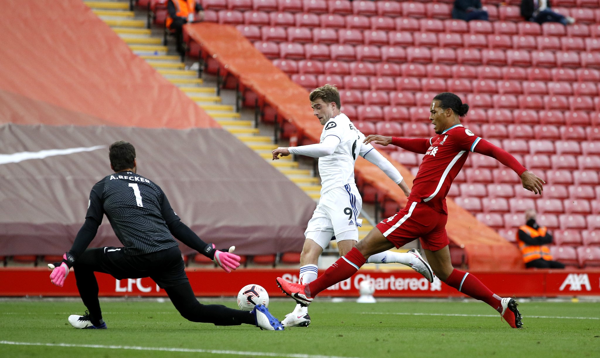 和商业赞助 和商业赞助